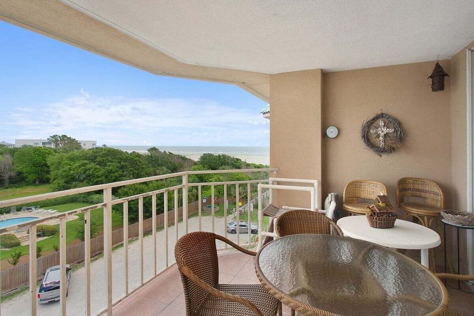 North Breakers 505 - Private Balcony