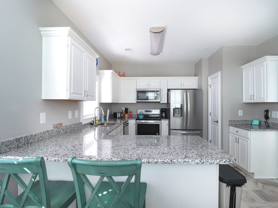 Breakfast Bar in Havens 925