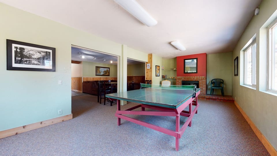 Studio | Game room