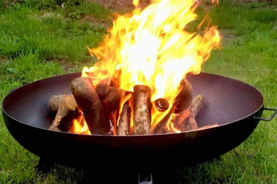large Fire pit, Toast some Marshmallow