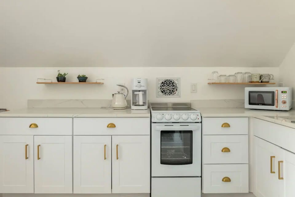 Fully stocked kitchen for home cooked meals 