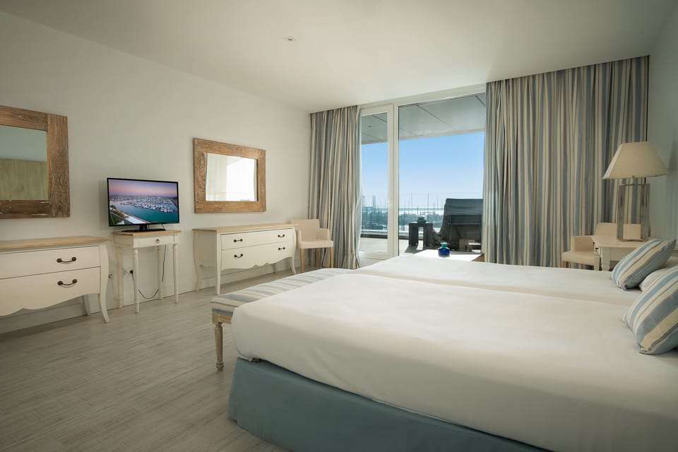 Apartment, 3 Bedrooms, Ocean View | Memory foam beds, in-room safe, desk, blackout drapes