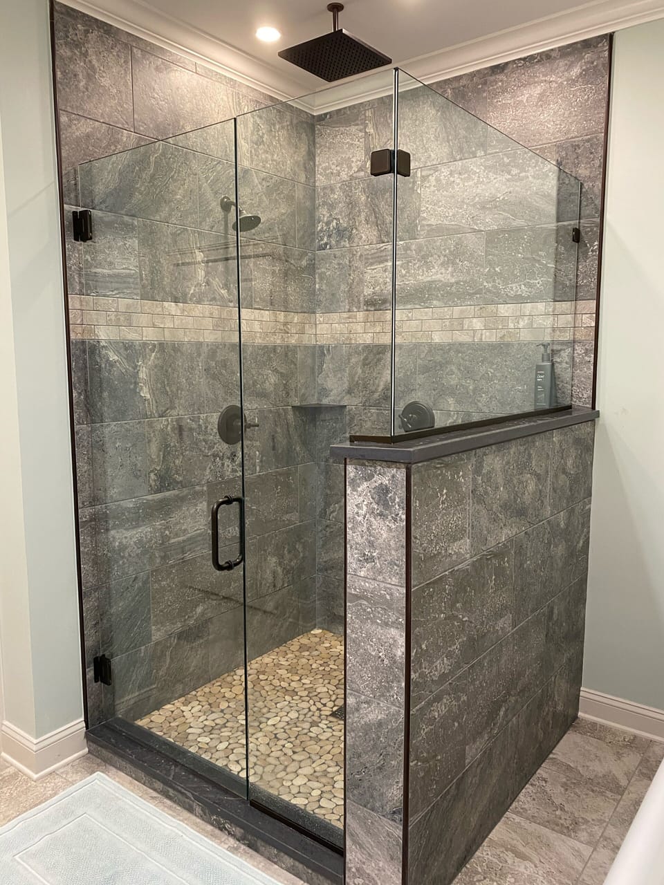 Deluxe Single Room | Bathroom | Hair dryer