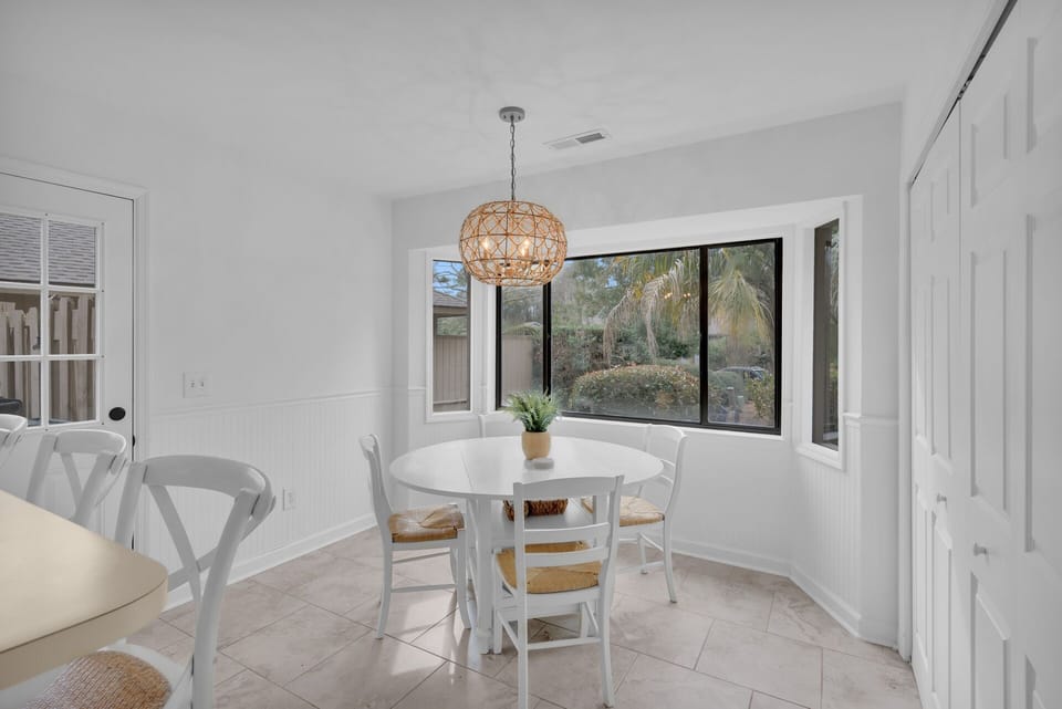 Dining table with 4 chairs
