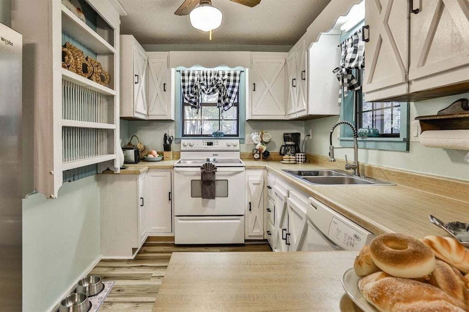 Cozy Kitchen For A Family Meal