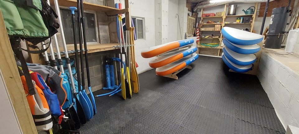 4 Adult, 3 Child: Stand Up Paddle Boards