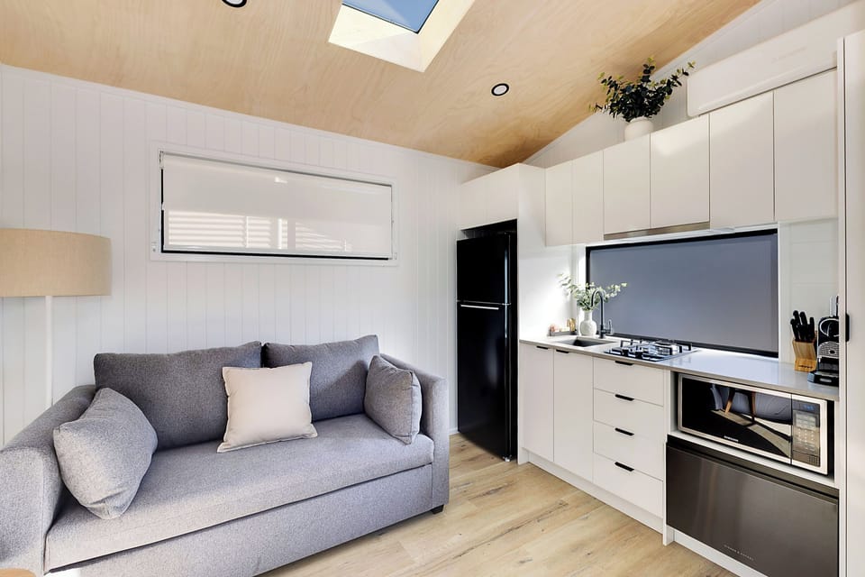 Premium Tiny Home - Sleeps 2 | Private kitchen | Fridge, microwave, stovetop, electric kettle
