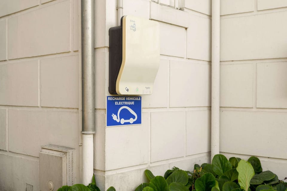EV Charger