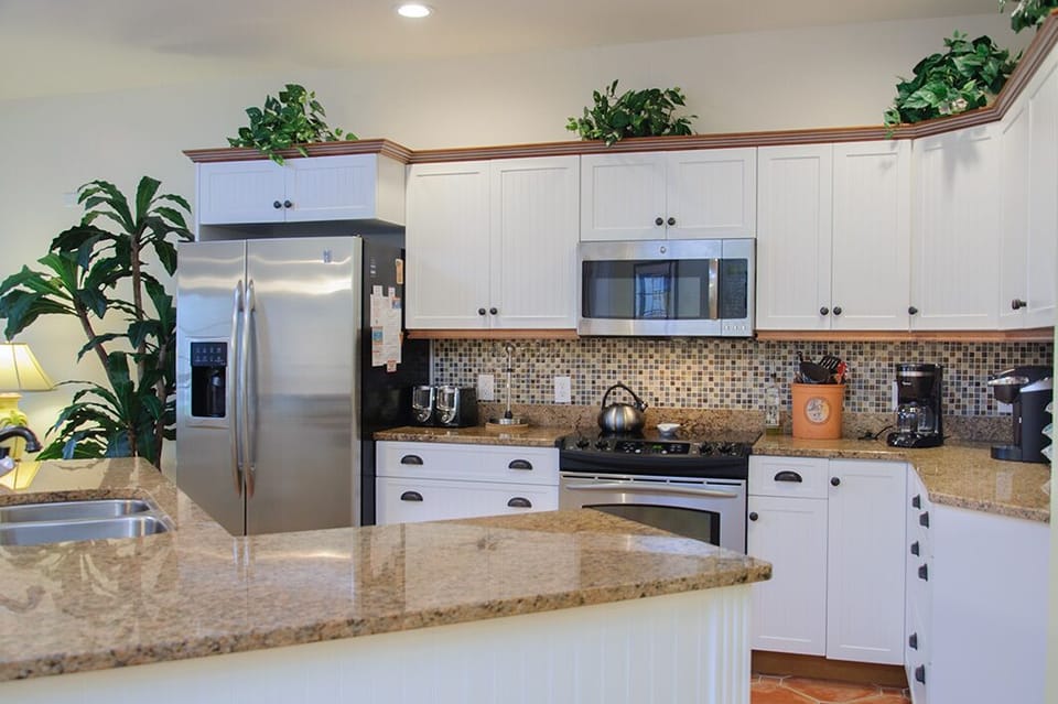 VP202: Reelaxation | Kitchen