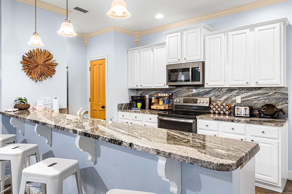 Pull up a barstool for your morning coffee or a snack between beach sessions.