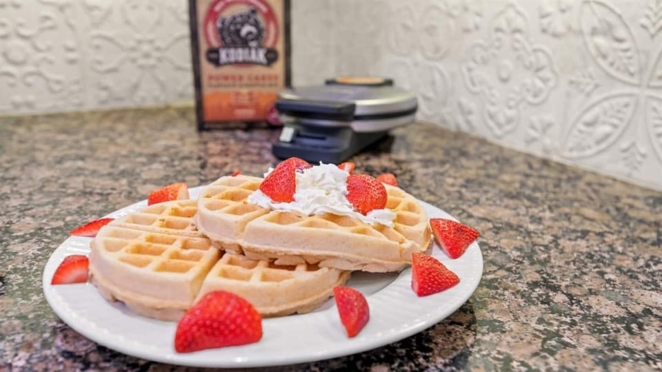 Vacation mornings start here — and yes, the waffles are really good.