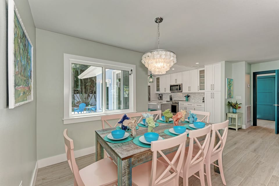 dining table view to kitchen at Sea La Vie