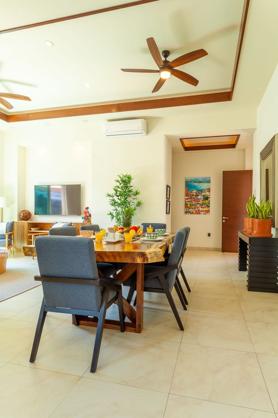 Penthouse - Image 12