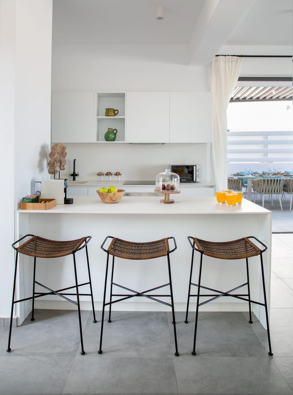 Luxury Villa | Private kitchen | Espresso maker, coffee/tea maker, fridge, microwave