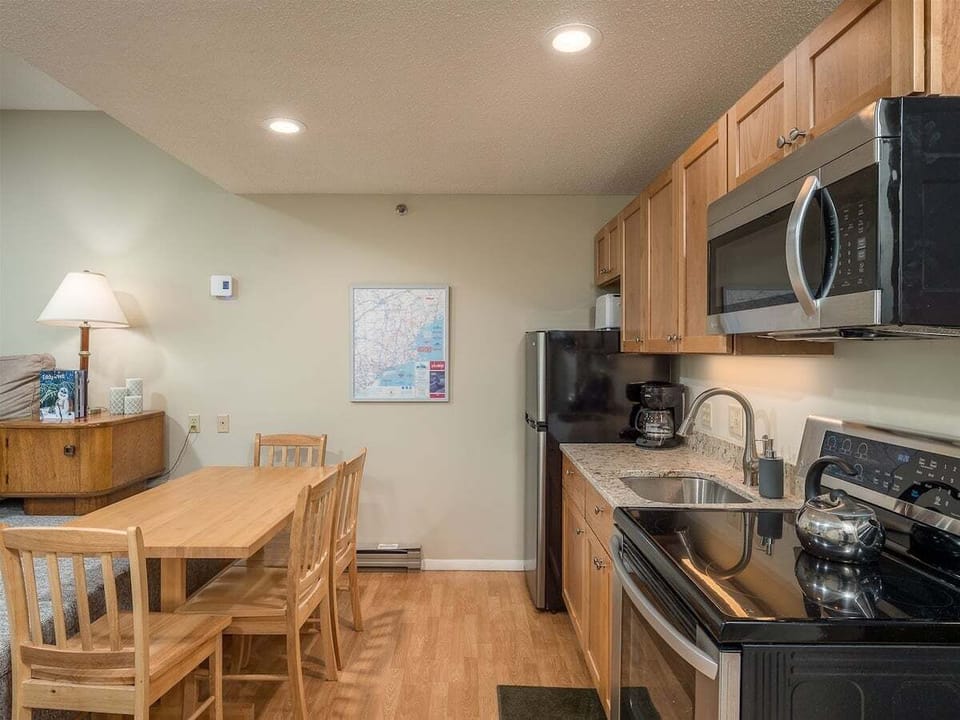 Kitchen and dining area