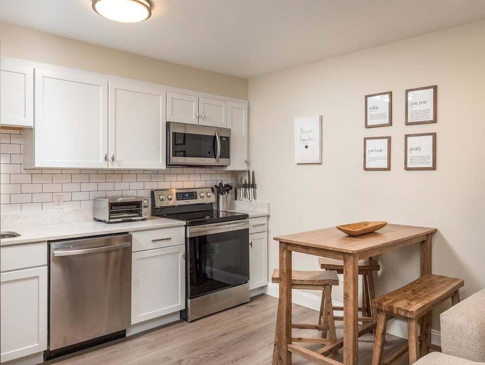 Kitchen/dining area