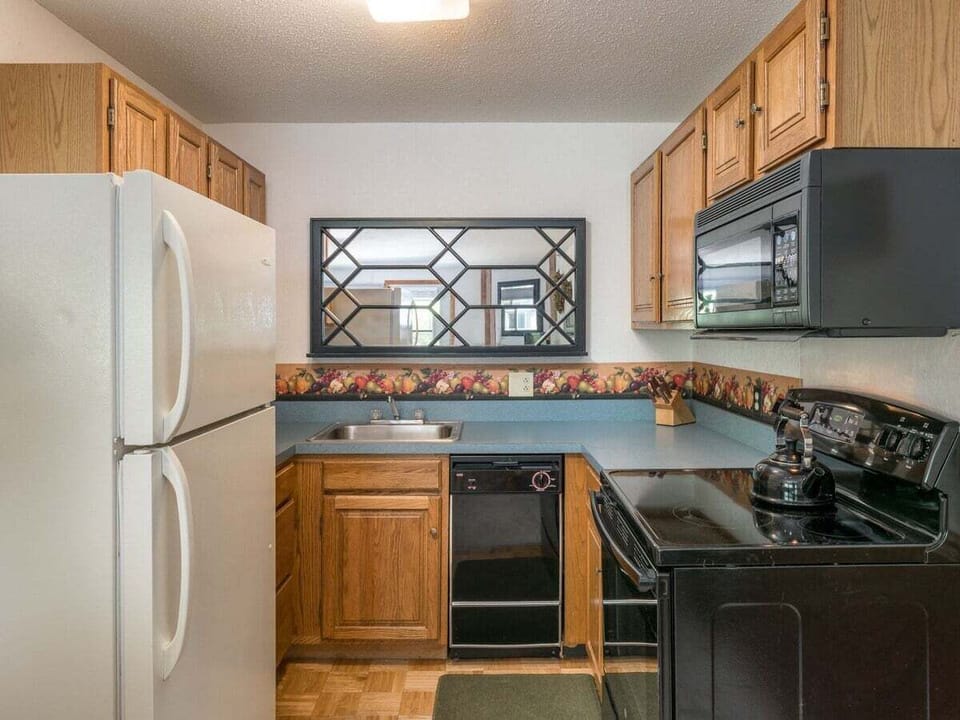 Kitchen area