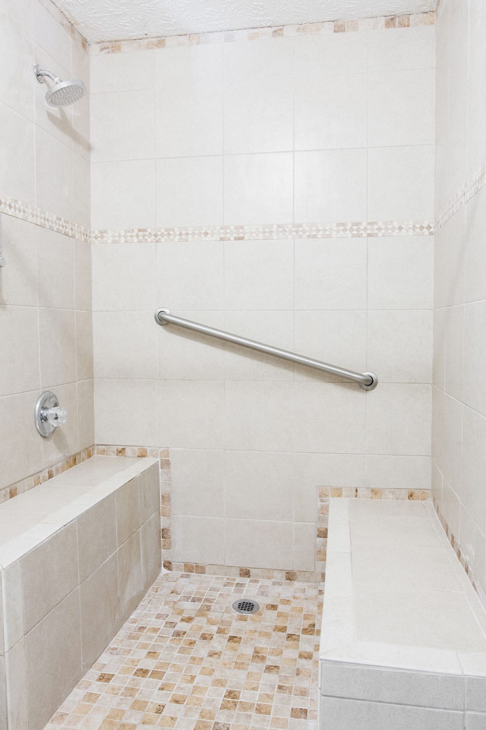 Plenty of room to maneuver in the shower and seating too