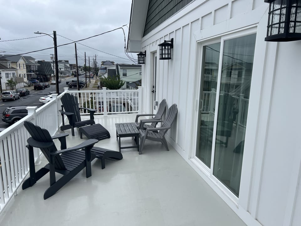 New Second Floor Sun Deck completed in 2023