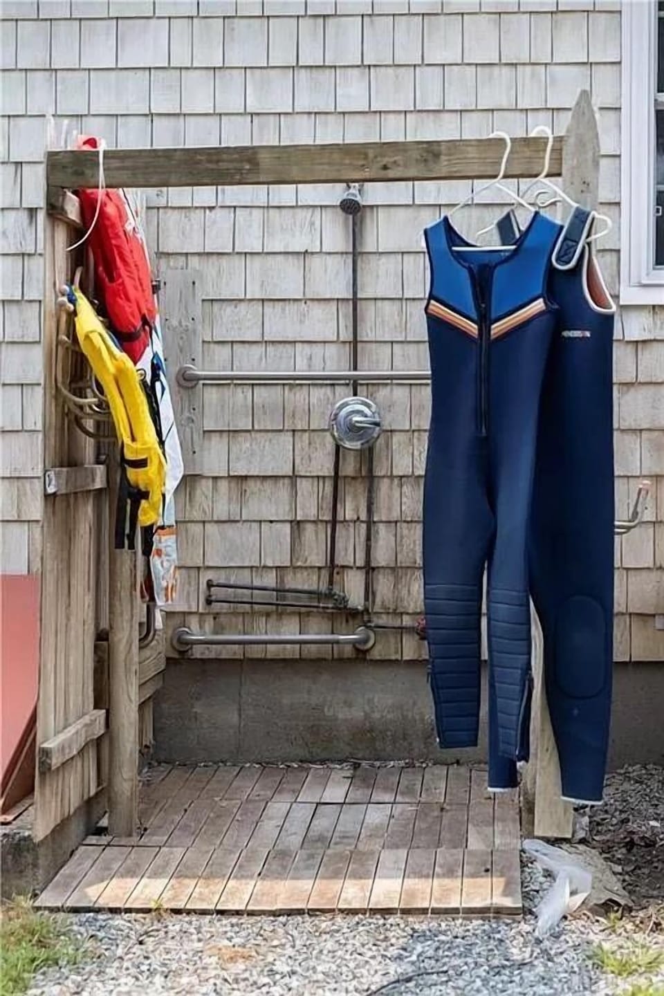 Outdoor shower with hot and cold water 