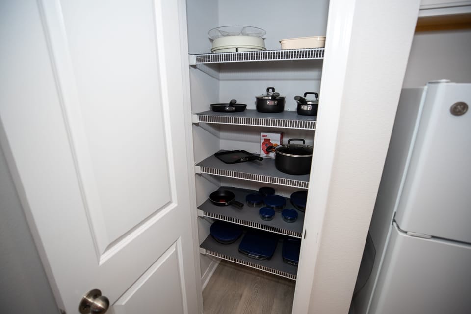Studio | Private kitchen | Coffee/tea maker, fridge, oven, dishwasher