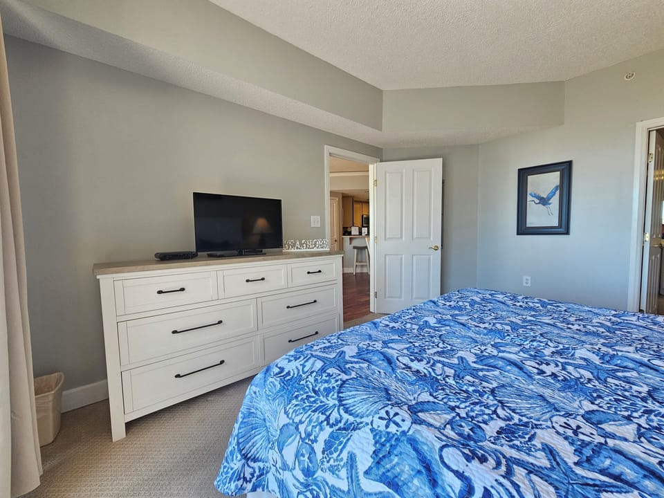 Primary Bedroom at 3503 Windsor Court South