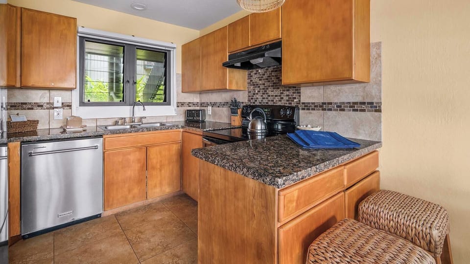 Kaha Lani Resort #125 - Fully Equipped Kitchen - Parrish Kauai