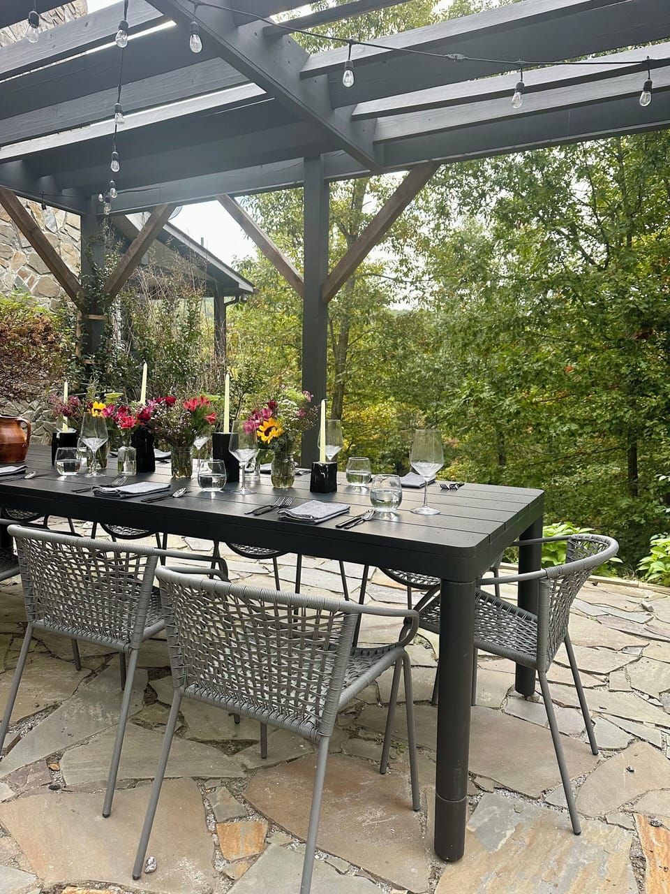 Outdoor dining