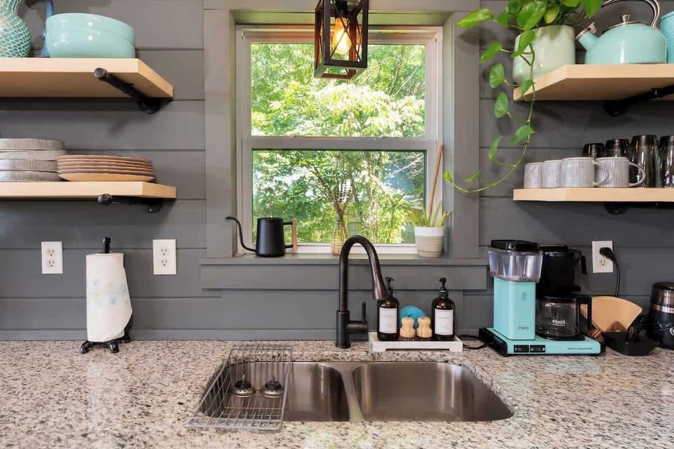Whip up your favorite meals in this bright and fully-equipped kitchen.