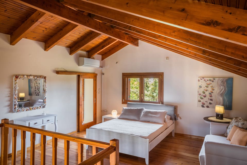 Top floor ensuite master bedroom