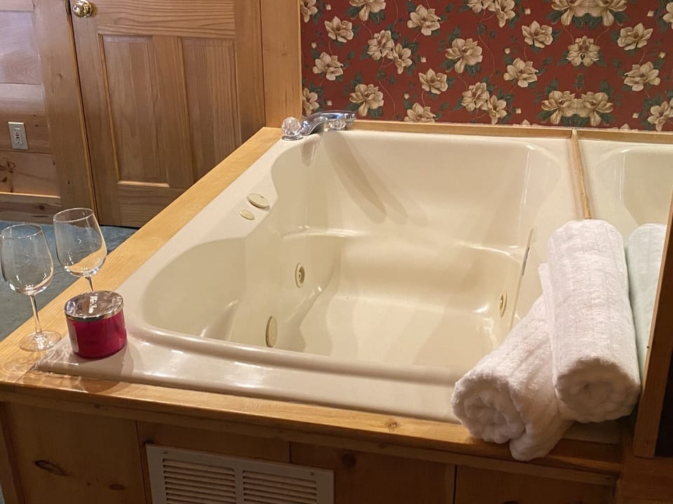 Soak in the jetted tub 