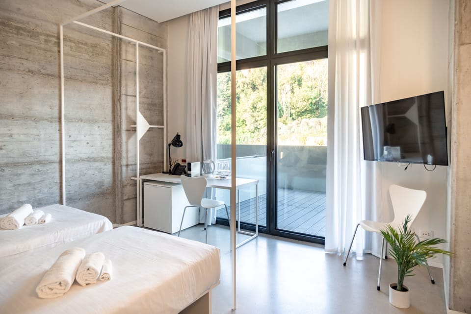 Superior Double or Twin Room | Desk, iron/ironing board (on request), WiFi (free), bed sheets
