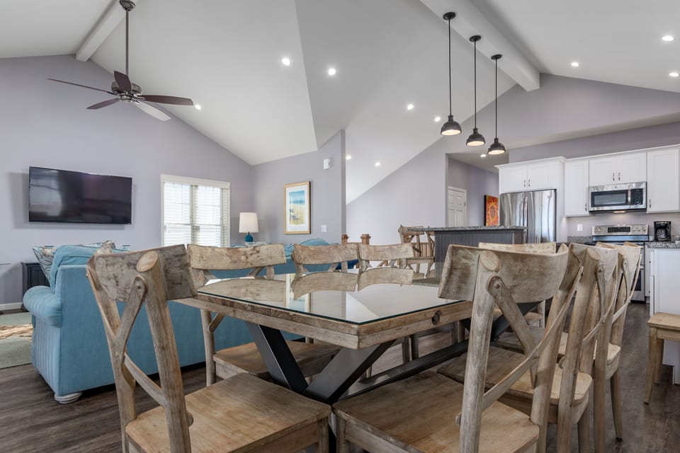 3rd Floor Open Floor Plan