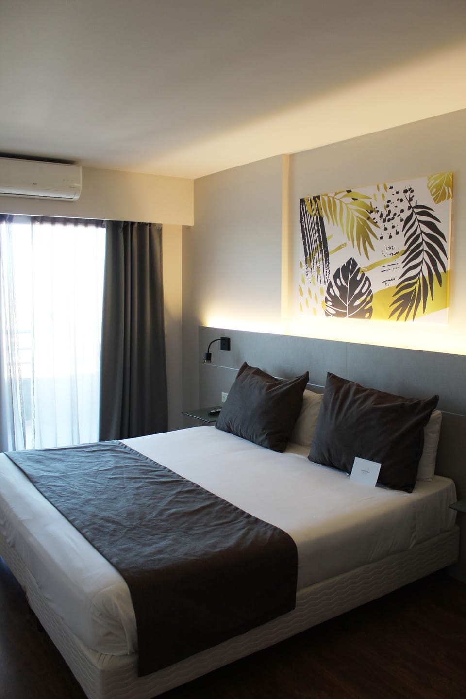 Superior Room, 1 King Bed | Premium bedding, down comforters, memory foam beds, in-room safe