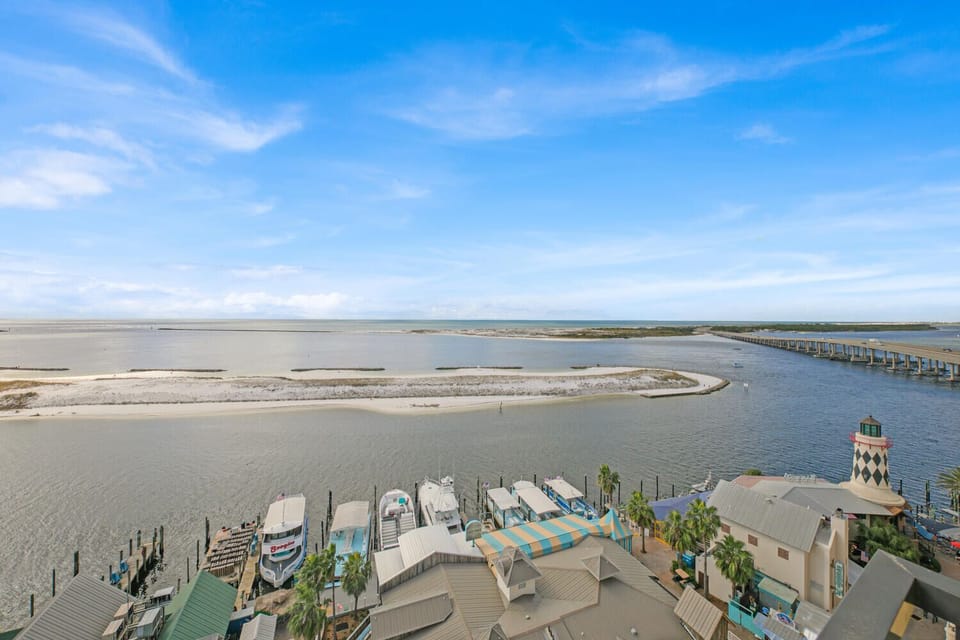 Incredible balcony view from Emerald Grande 706!!