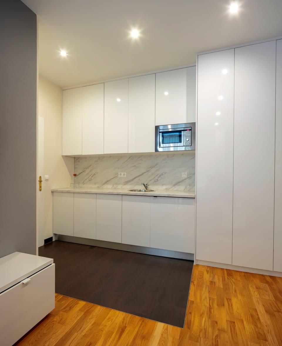 Comfort Apartment | Private kitchen | Fridge