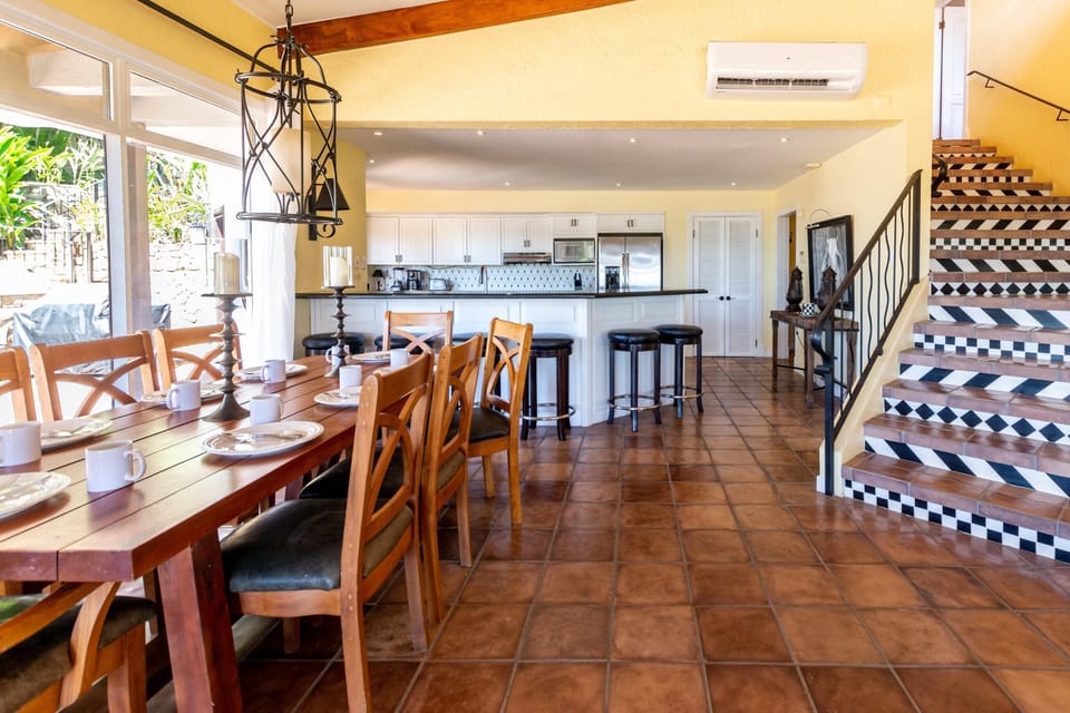 House, 6 Bedrooms, Ocean View | 6 bedrooms, iron/ironing board, bed sheets