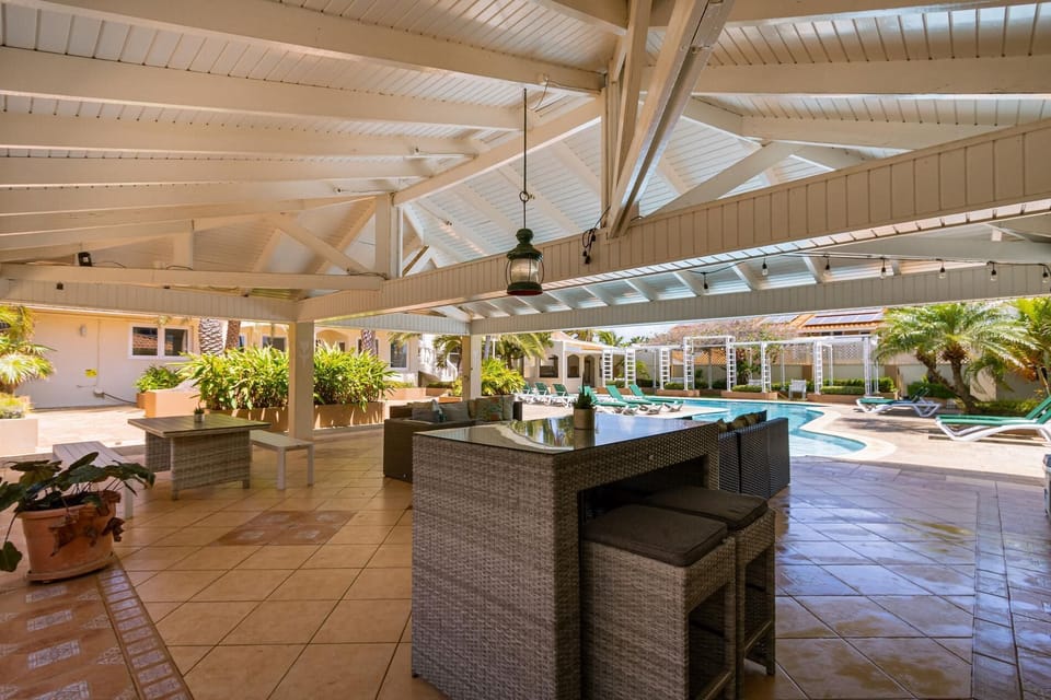 1 MIN WALK 2 Arashi Beach Suite w/ RoofDeck & Pool (11032)