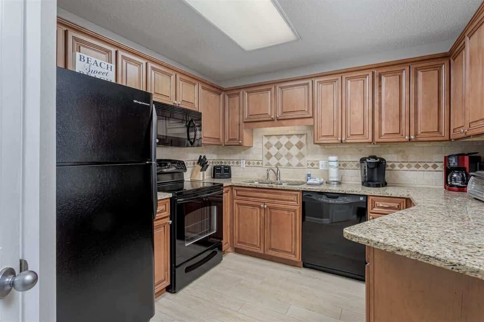 Fully equipped kitchen