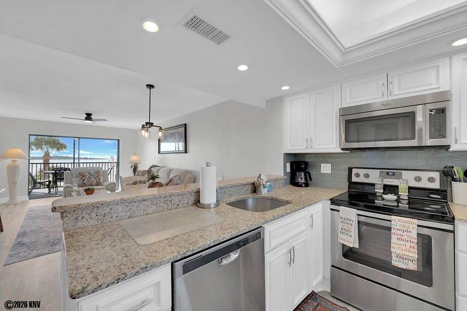 Newly Remodeled Kitchen