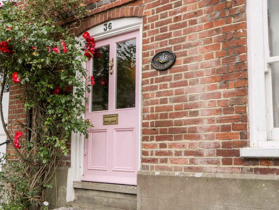 Cottage | Exterior