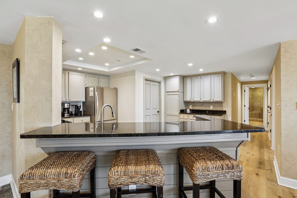 Kitchen with Countertop Seating