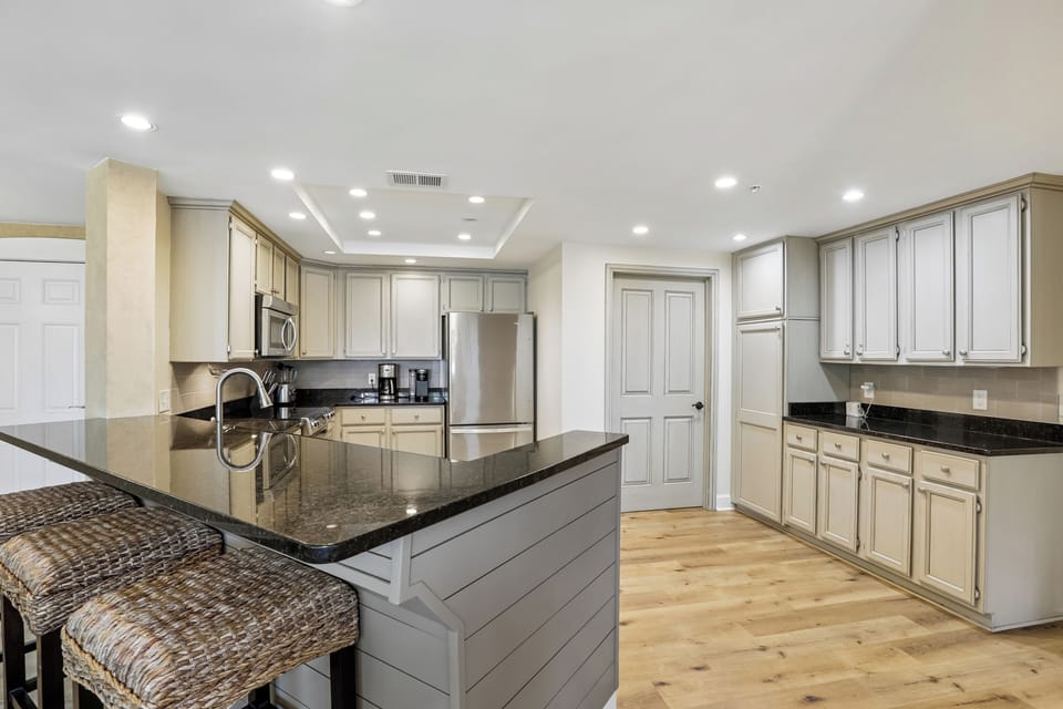 Kitchen at 2318 Windsor II