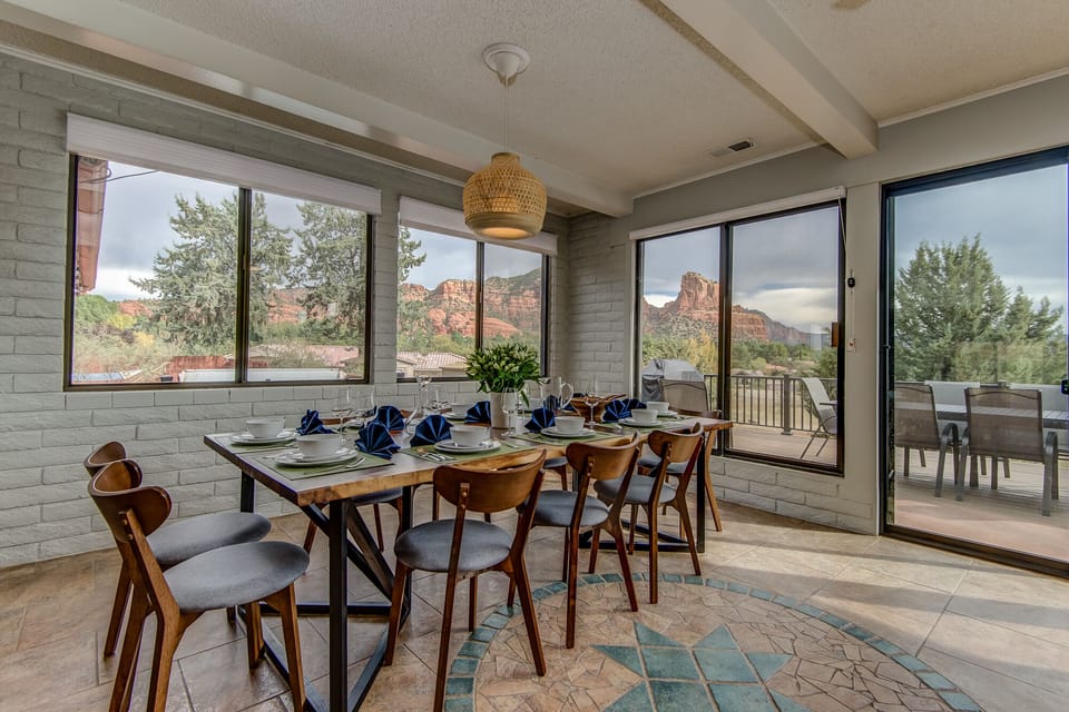 Dining Area with Seating for Eight