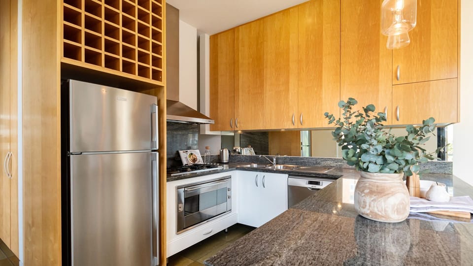 Fully equipped kitchen