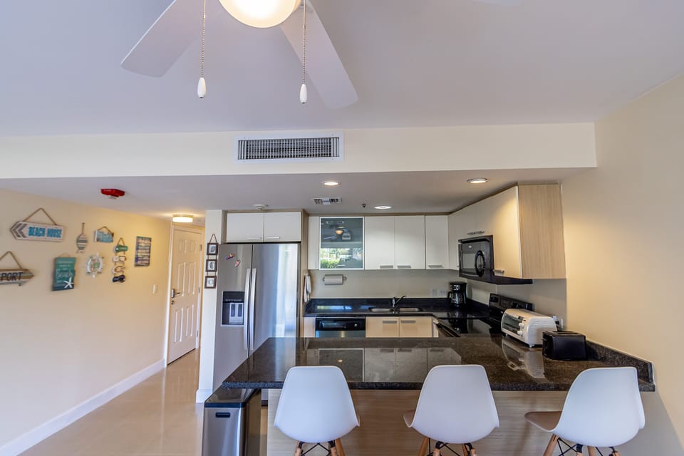Spacious kitchen
