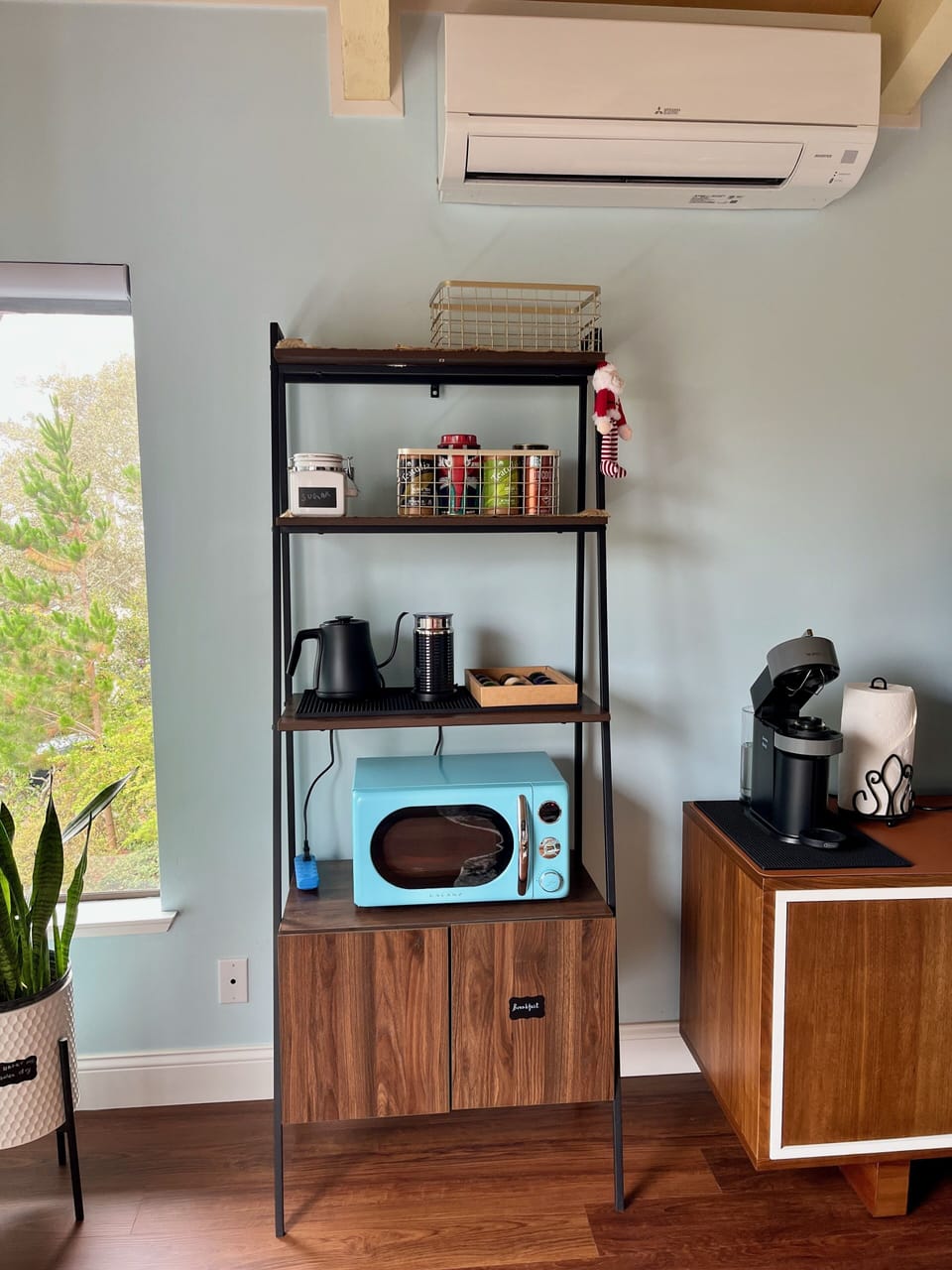 Kitchenette Basics -Microwave, Nespresso CoffeeEspresso/machine, Electric kettle