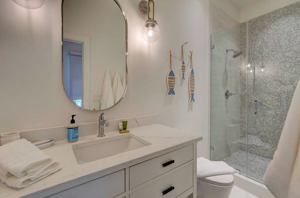 Bathroom 2 on first floor