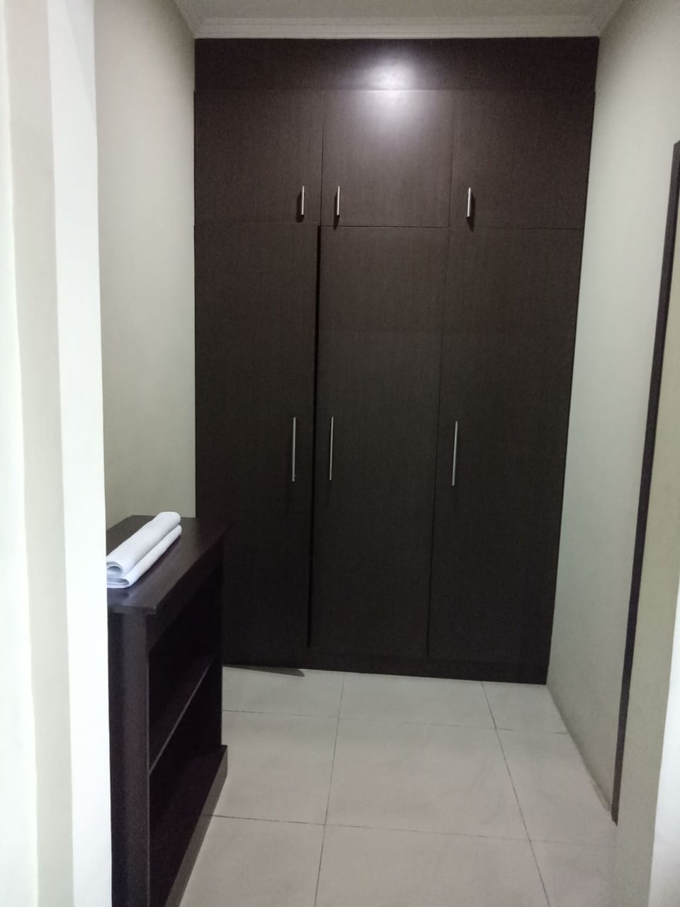 Deluxe Double Room | Wardrobe
