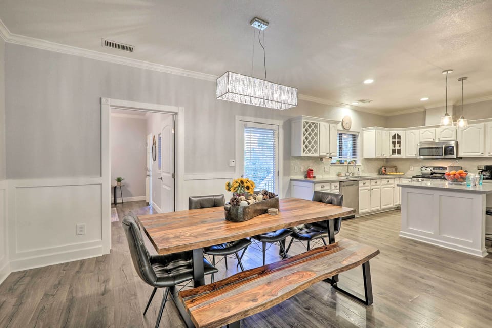 Dining Area | Dishware & Flatware